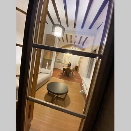 Apartament Casa Moner Loft Edifici Historic Centre Medieval De Castello