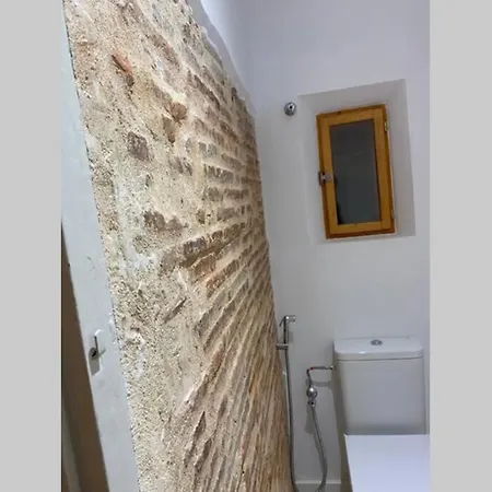 Apartament Casa Moner Loft Edifici Historic Centre Medieval De Castello