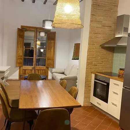 Casa Moner Loft Edifici Historic Centre Medieval De Castello Apartament